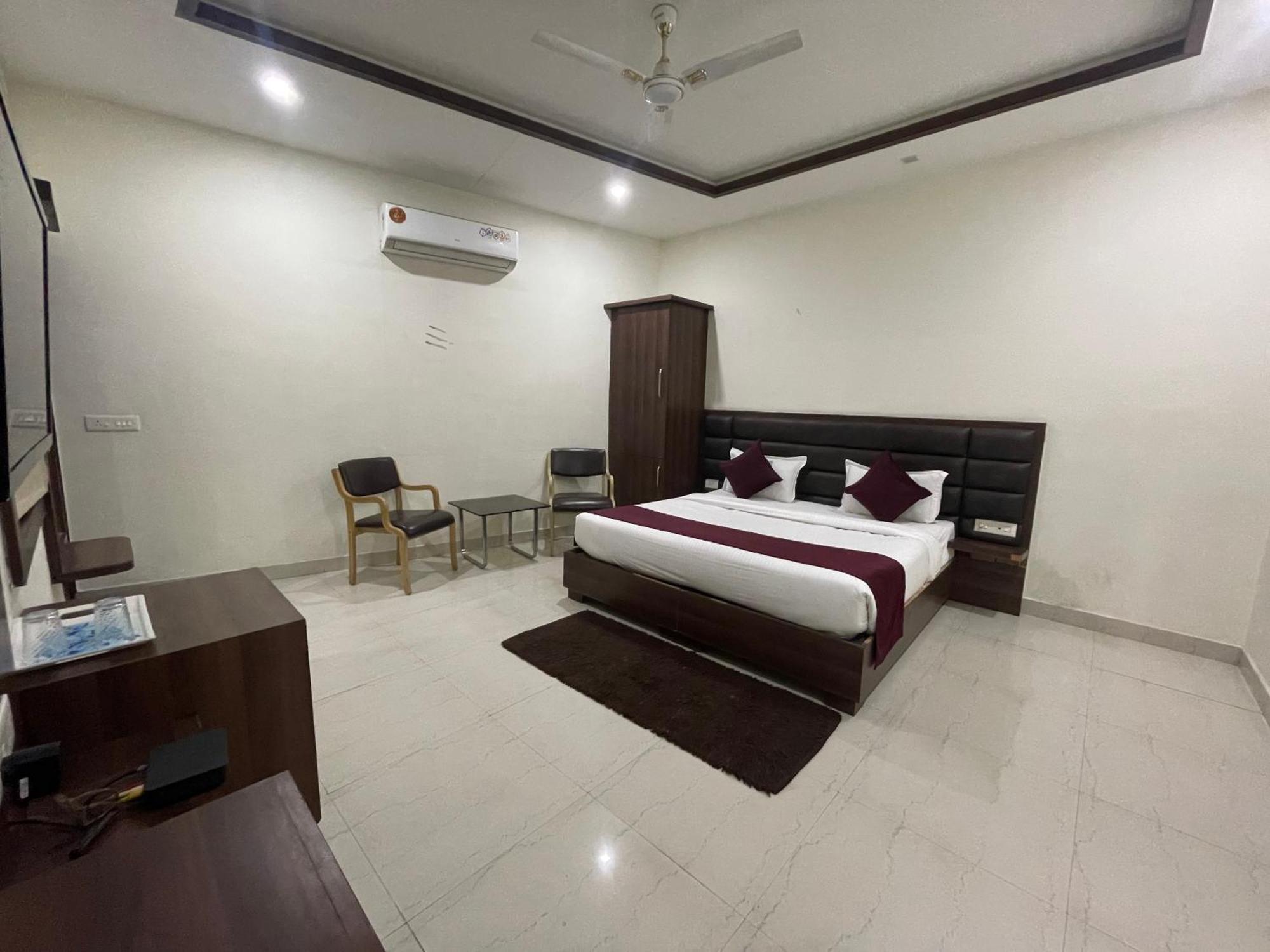 Hotel Opal Courtyard Agra  Exterior photo
